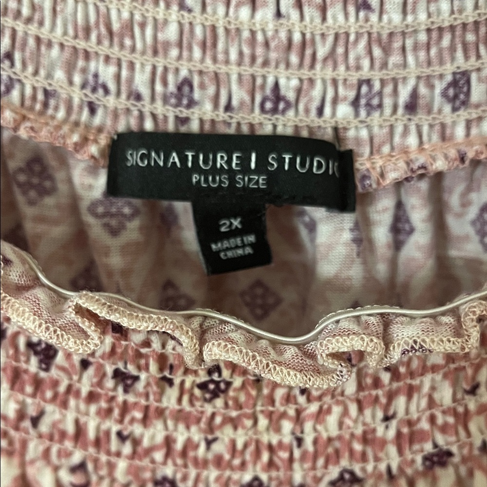 Signature Studio Pink and Purple Blouse - Picture 4 of 9